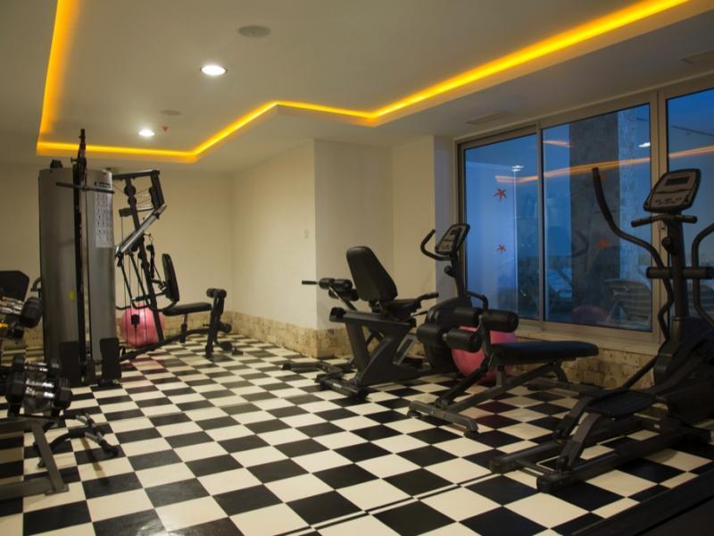 Merve Sun & Spa Side