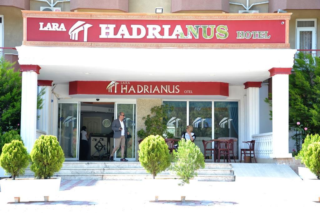 Hotel Lara Hadrianus 3*