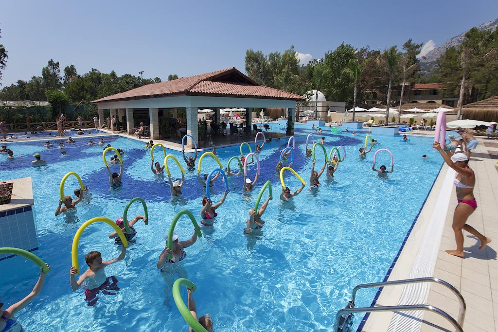 Champion Village Resort 5*