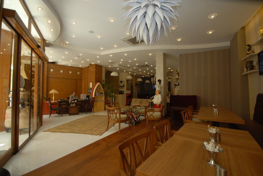 Galata Palace 2*