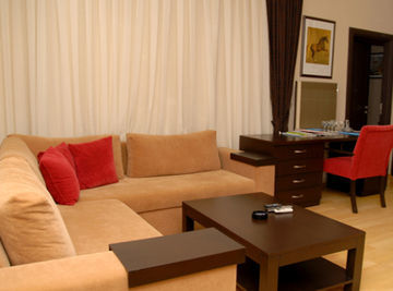 Hotel My House 2*
