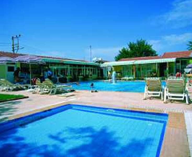 Temple Hotel 3*
