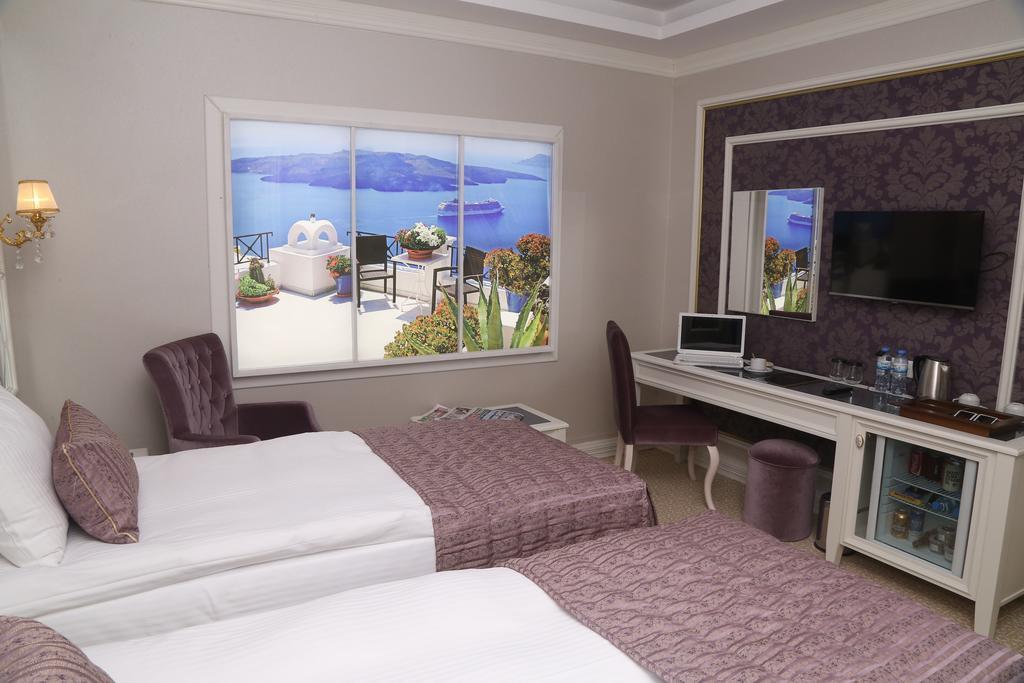 Vivaldi Park 4*