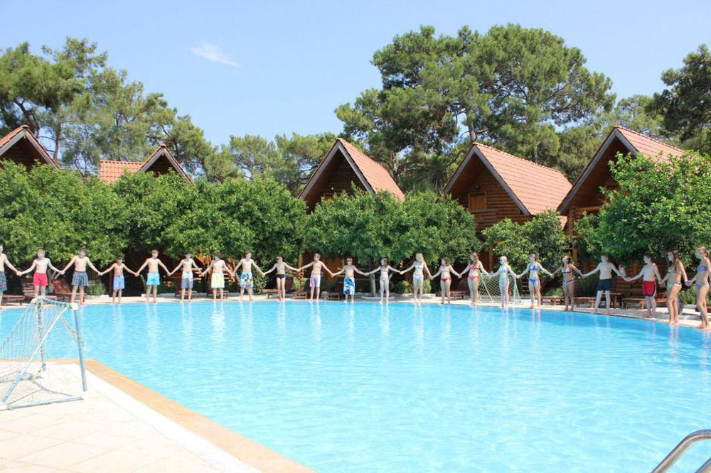 Woodline Hotel