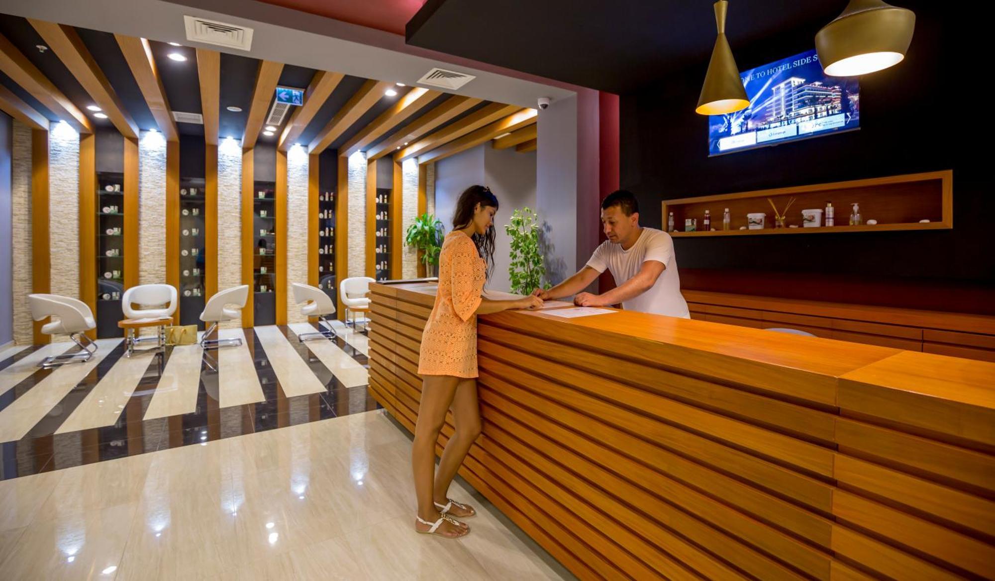Hotel Sunport 5*