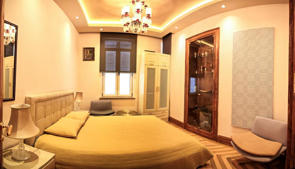 Apartment Maroon Istanbul