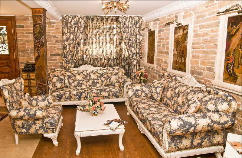 Sphendon 3*