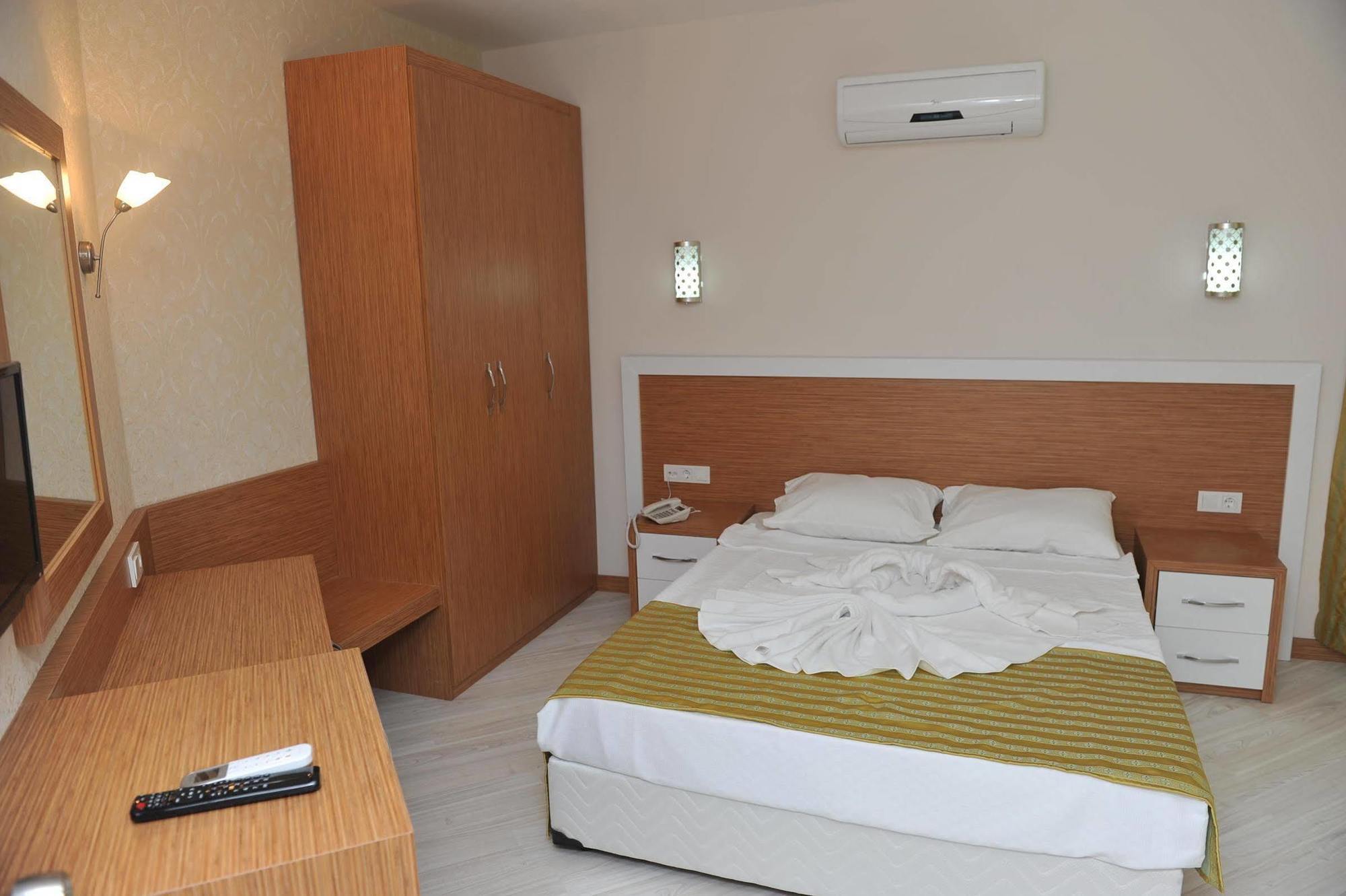Harmony Hotel
