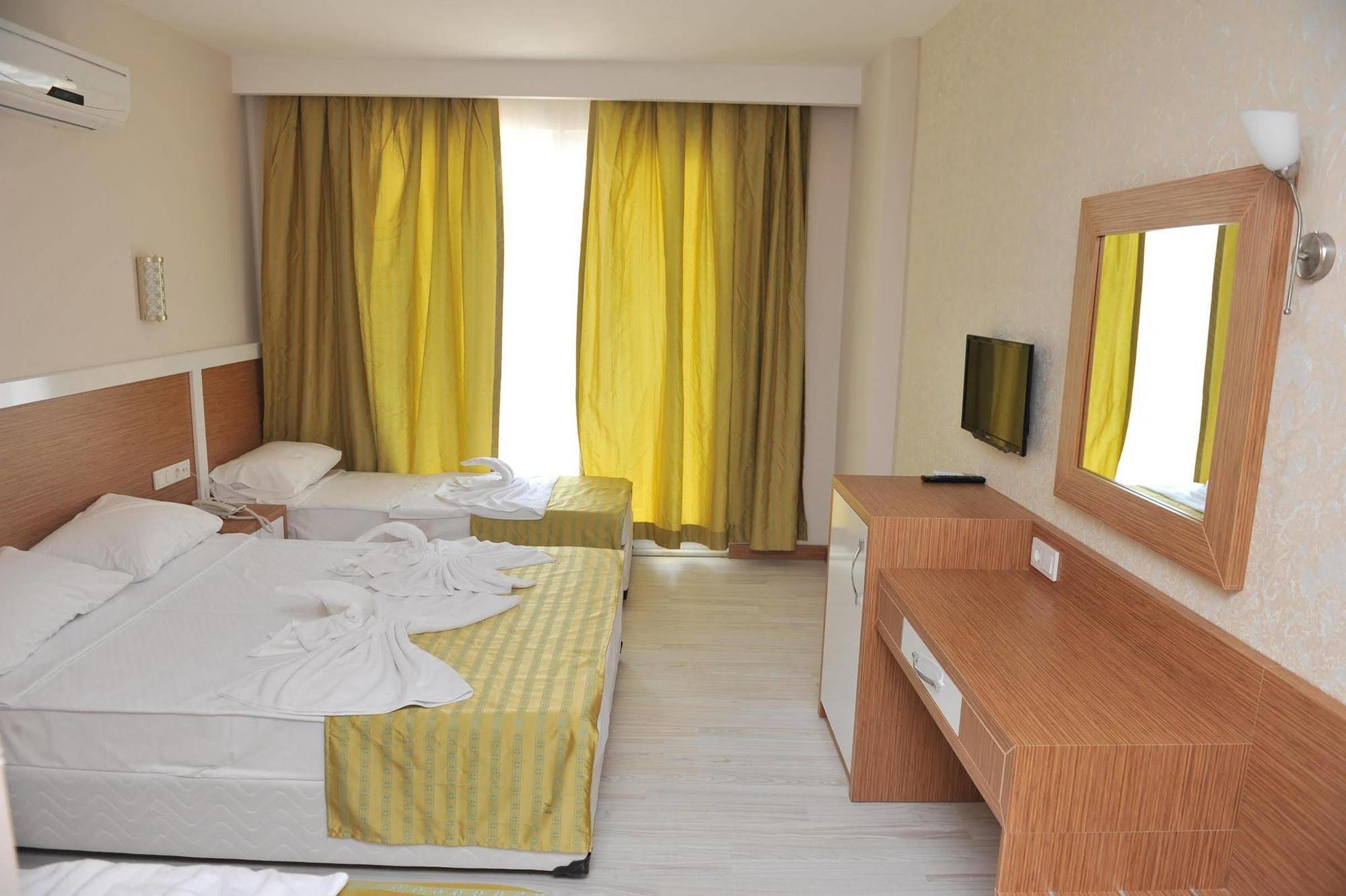 Hotel Harmony