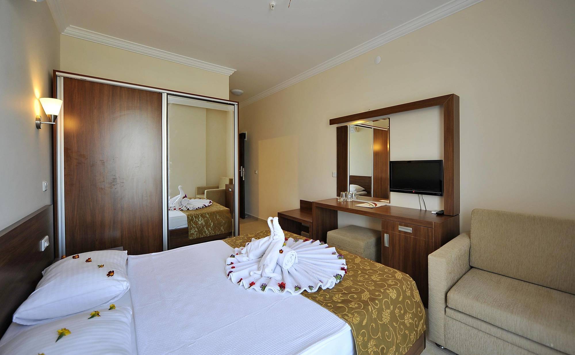My Sky Hotel 4*