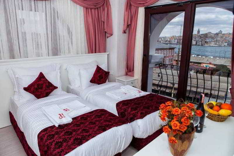 Dream Bosphorus Hotel 3*