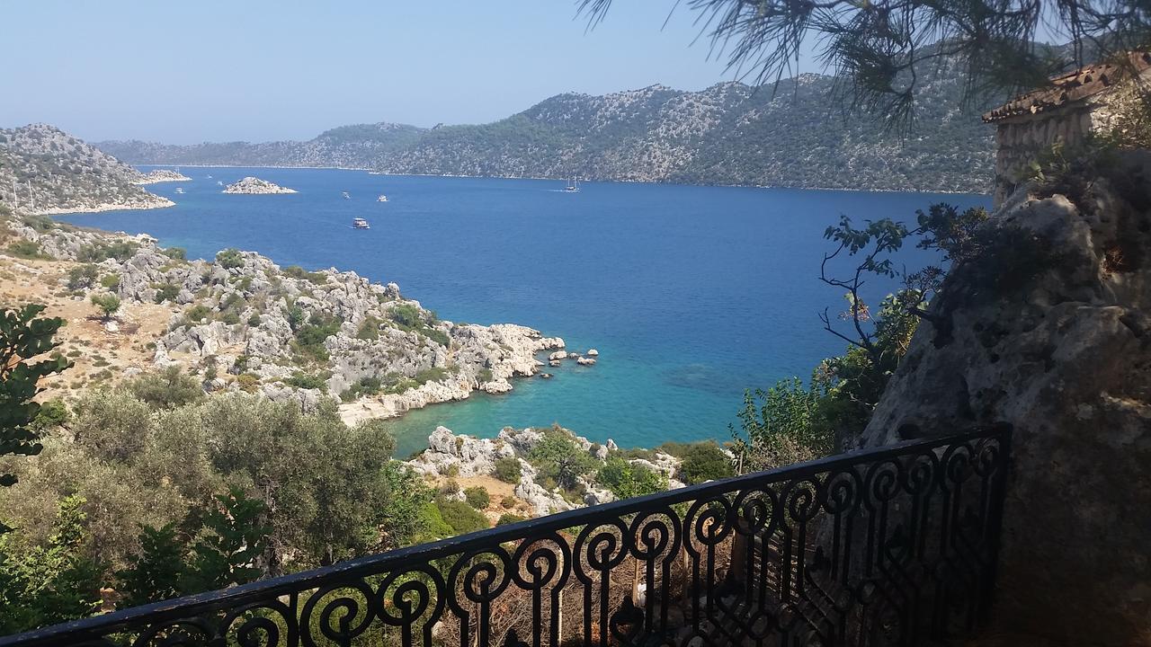 Apollon Apartment