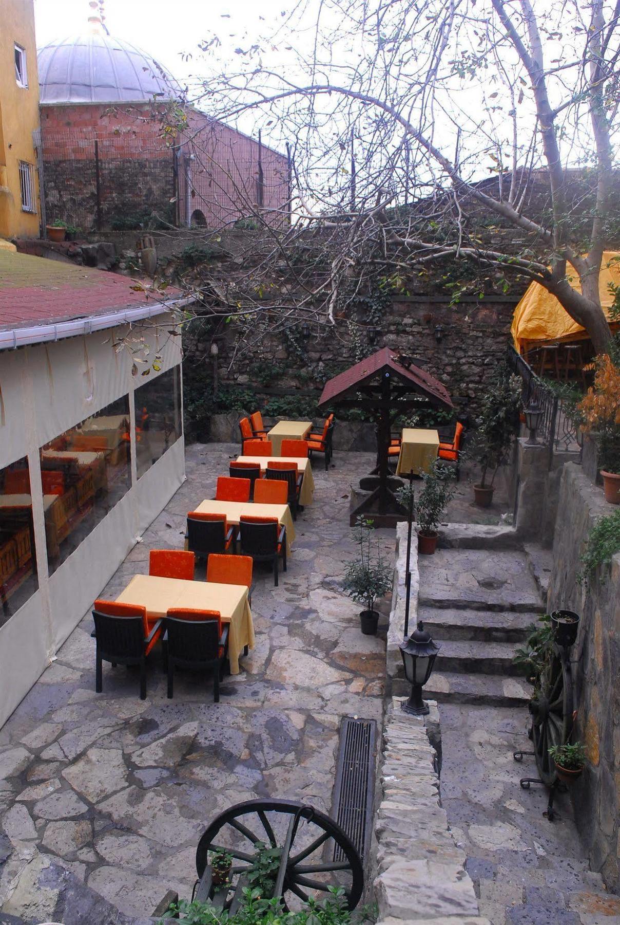 Stone Old City 3*