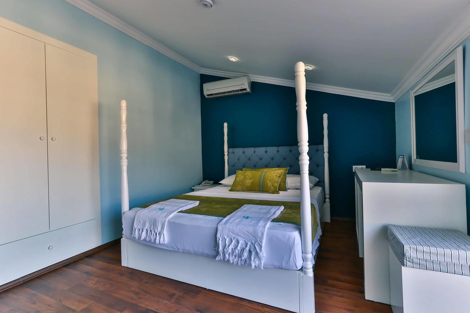 Cinar Boutique 3*