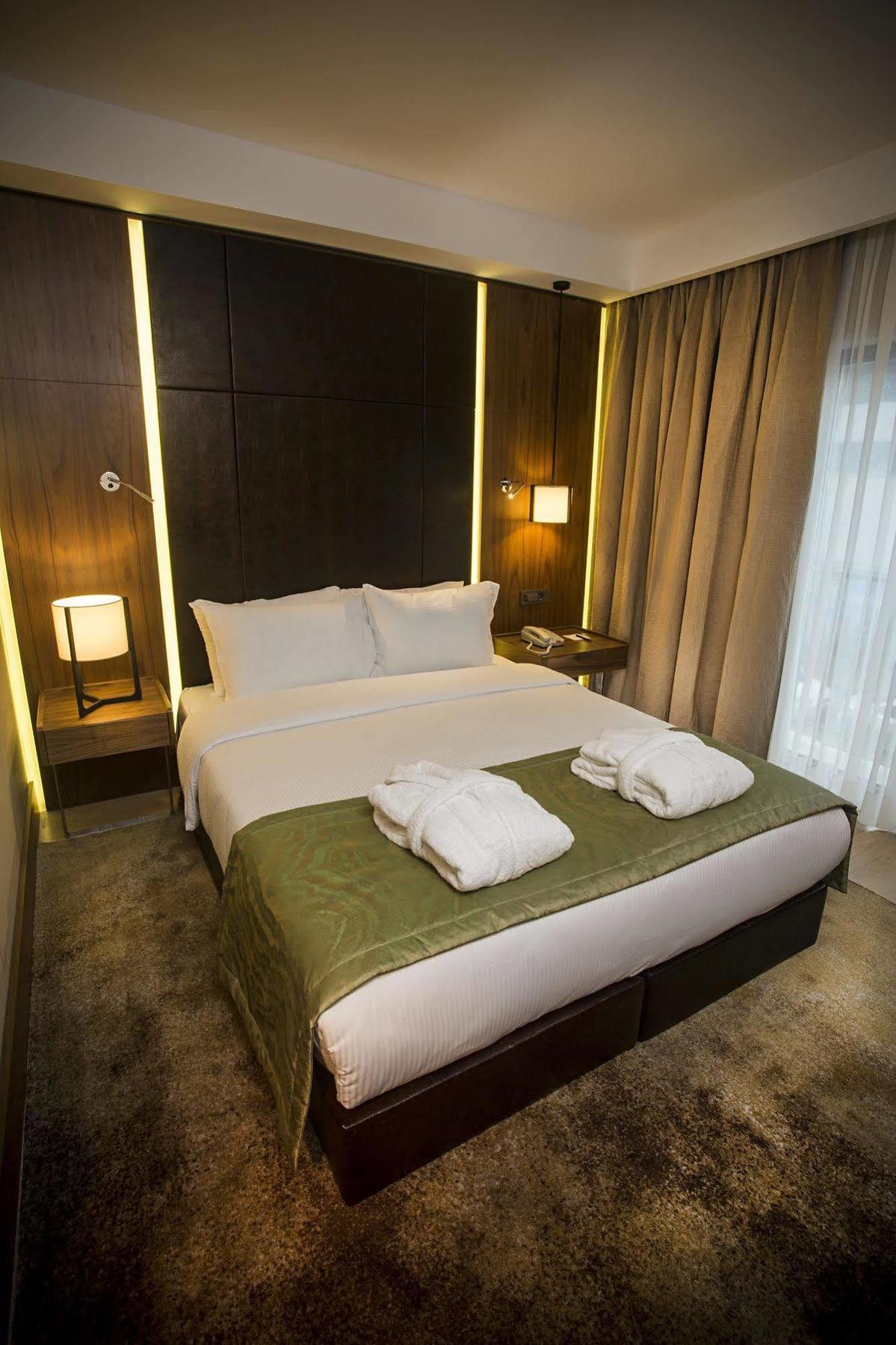Hotel Ramada By Wyndham Florya