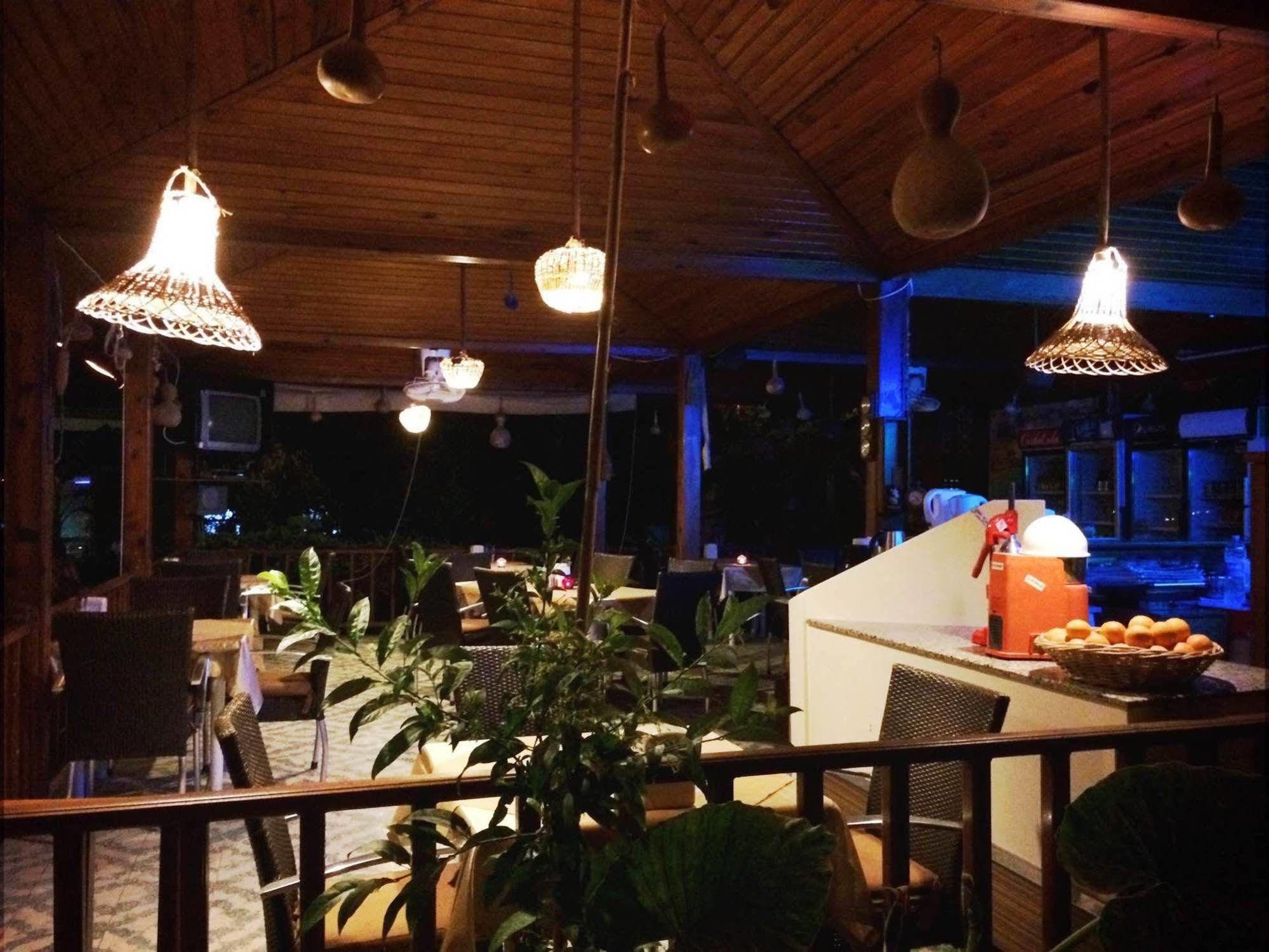 Guest house Tas Side