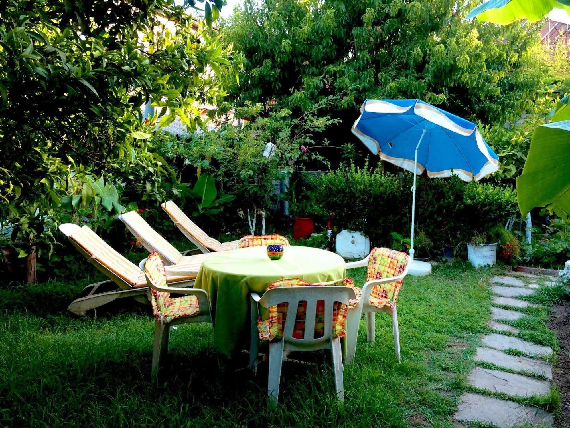 Guest house Tas 3*