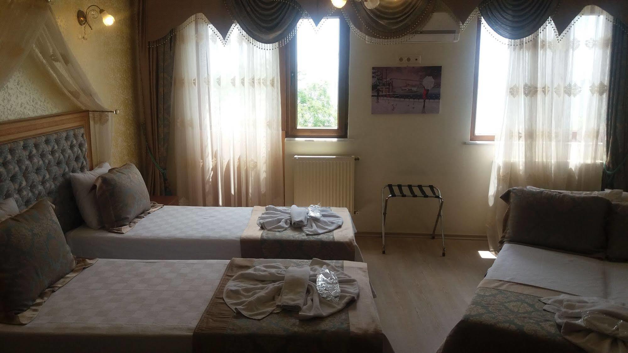 Sphendon Hotel