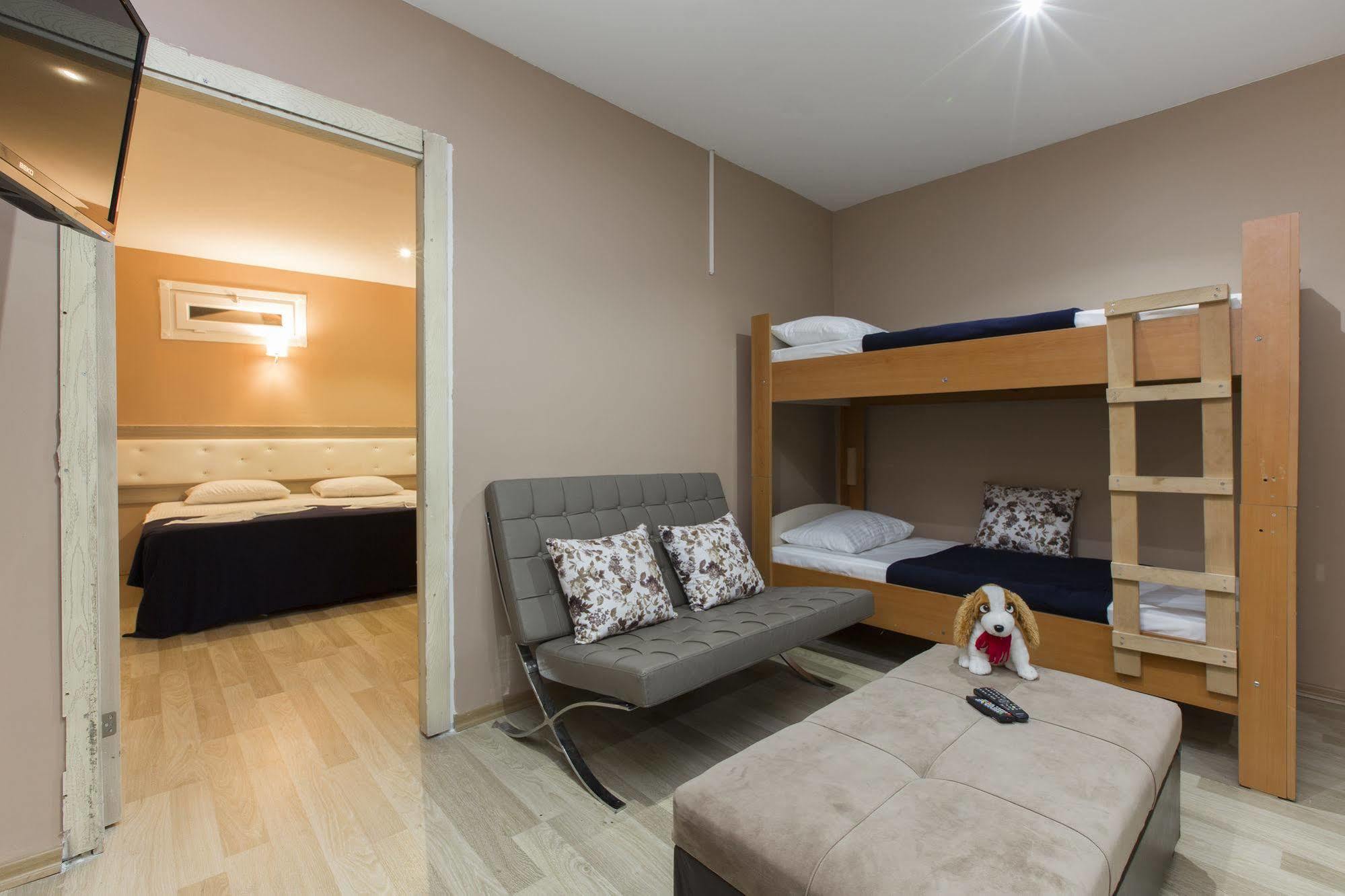 Luce Hotel