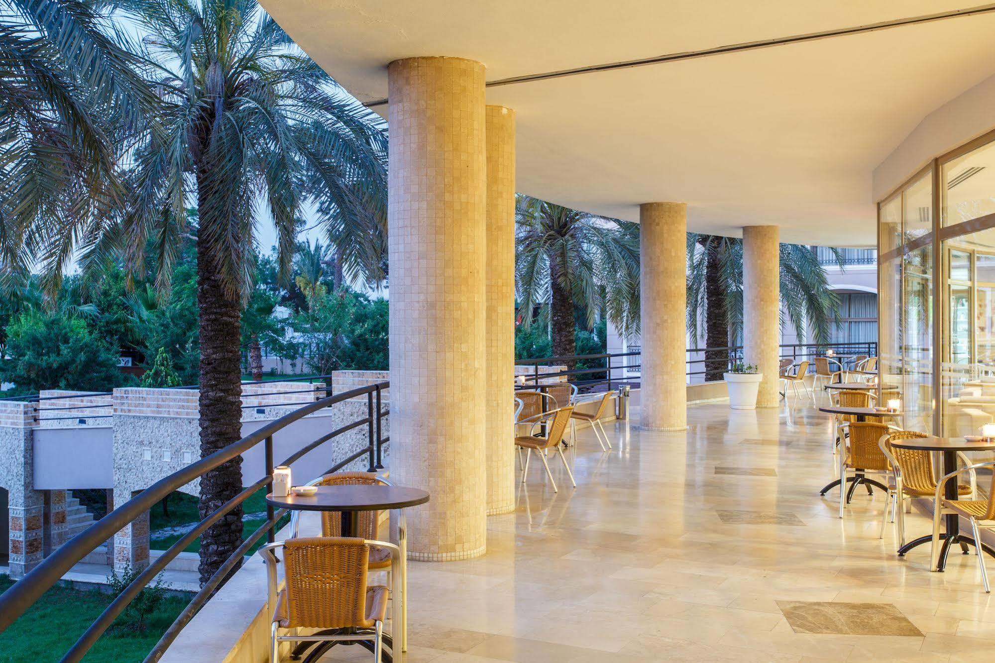 Lucida Hotel