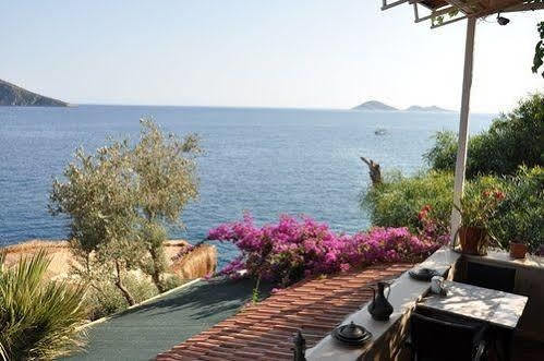 Caretta Hotel