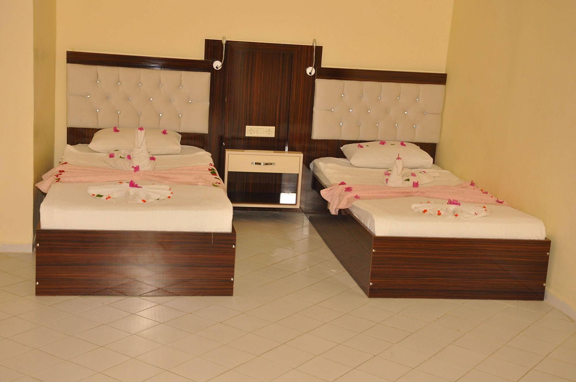 Midnight Sun Hotel