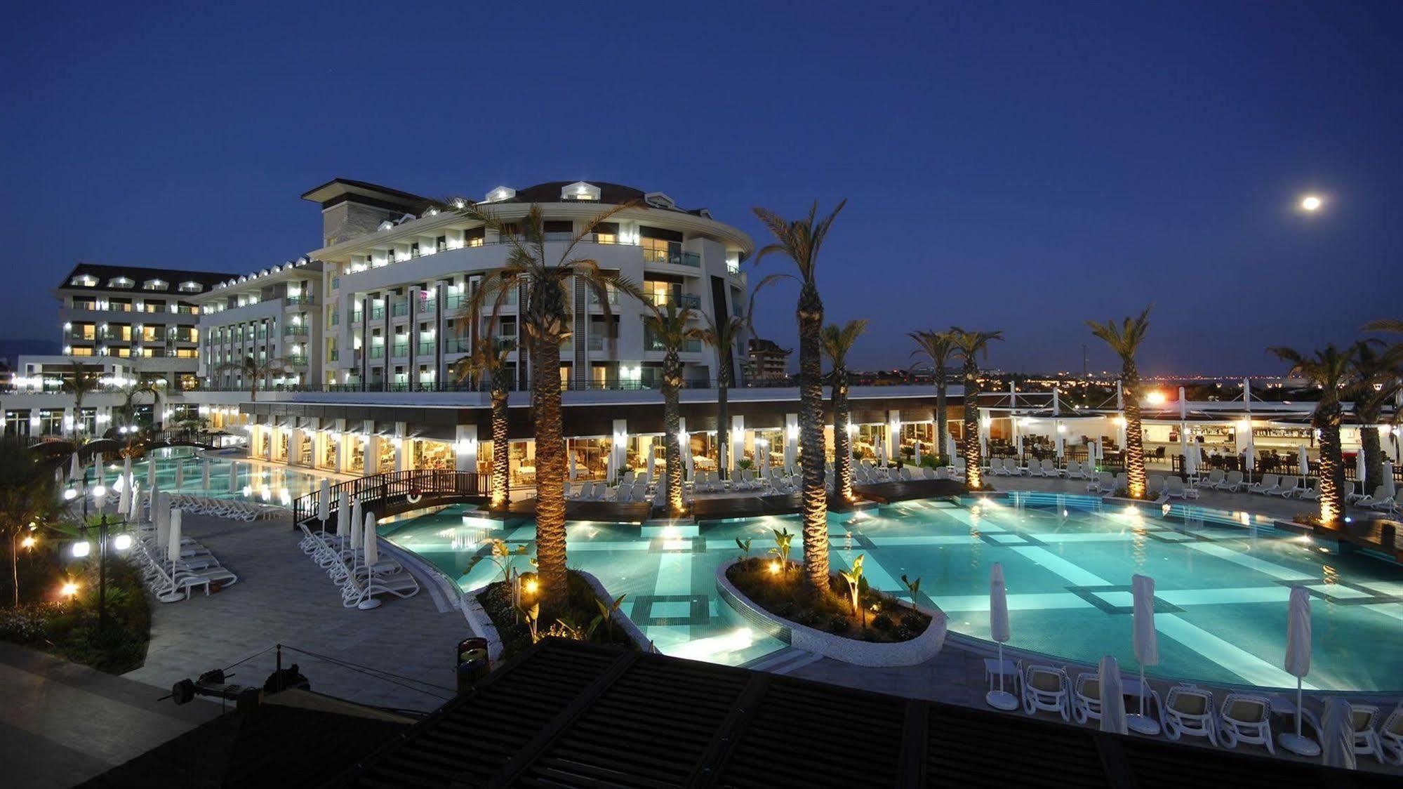 Sunis Evren & 5*
