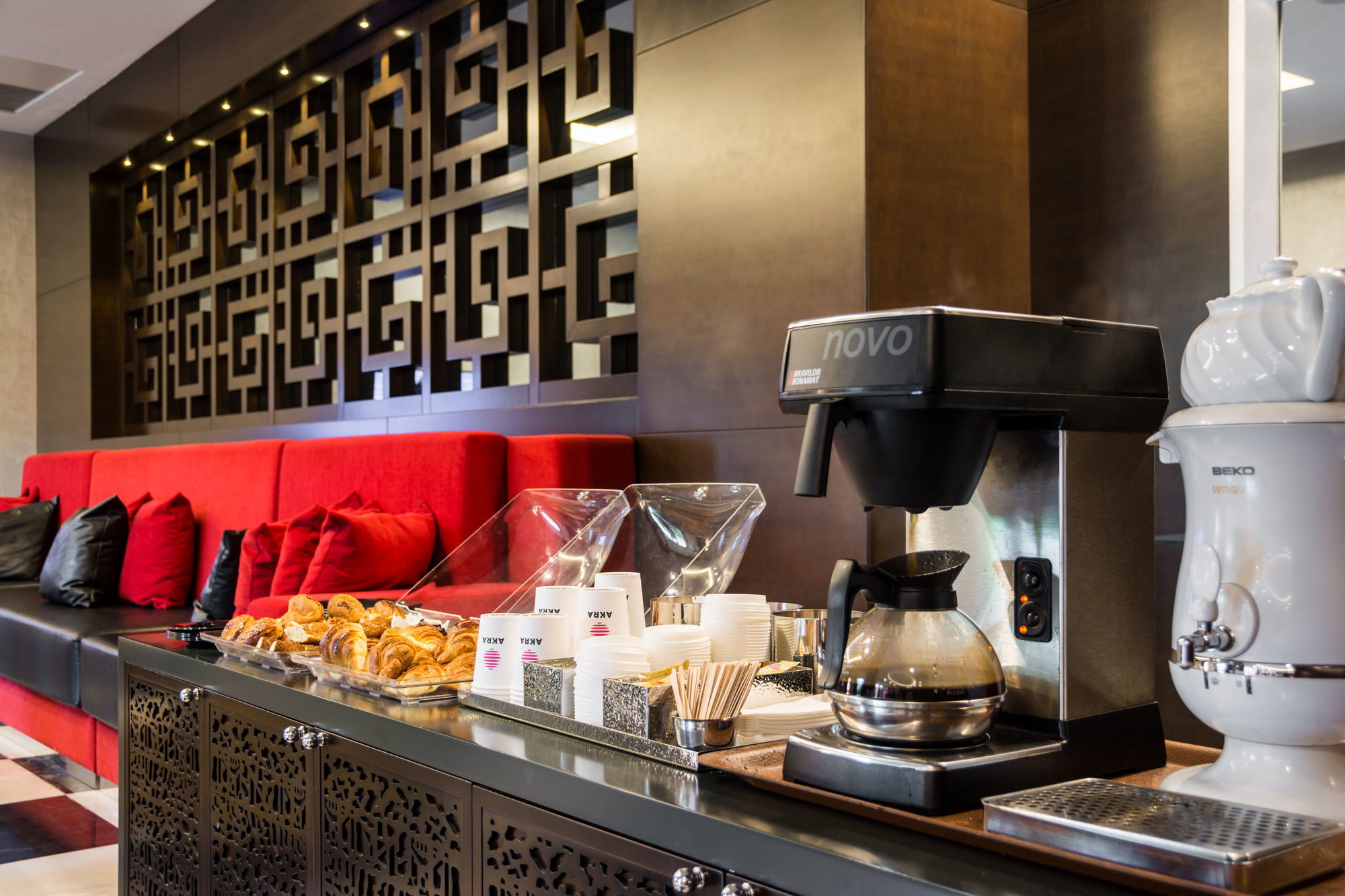 Hotel Akra V