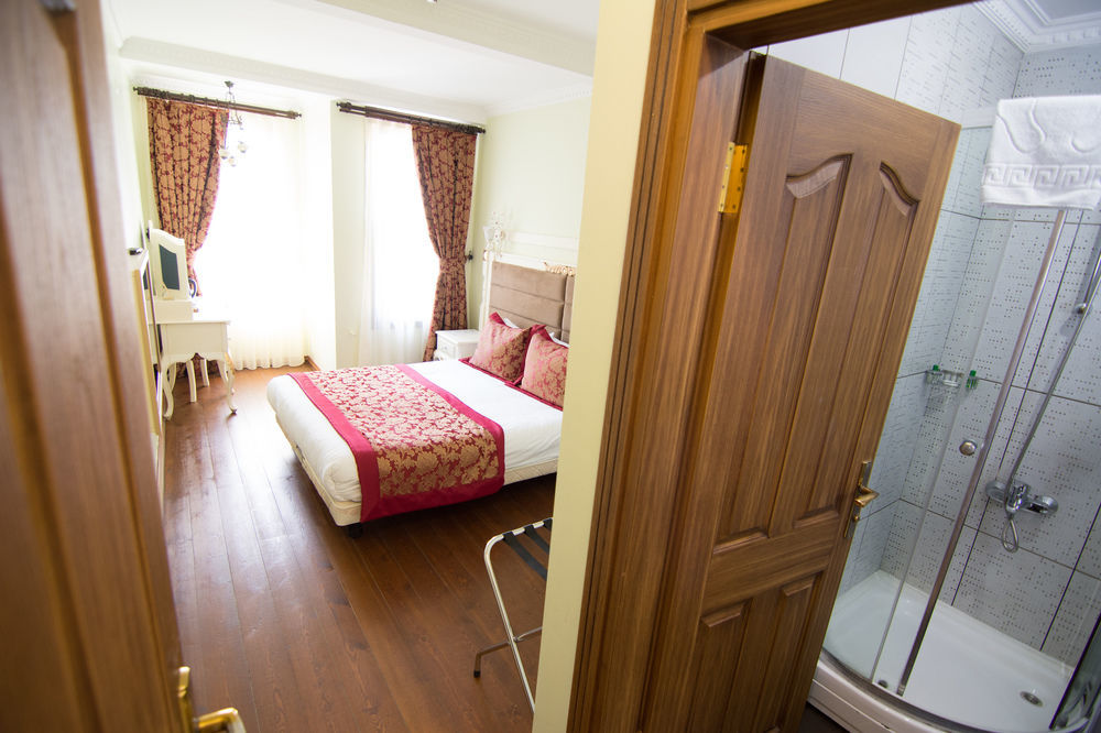 Sphendon Hotel 3*