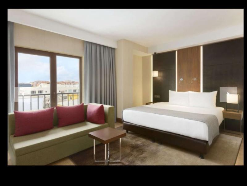 Hotel Ramada By Wyndham Florya 4*