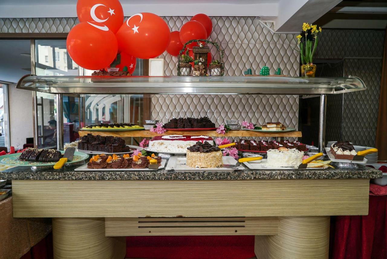 Hotel Lara Hadrianus Antalya