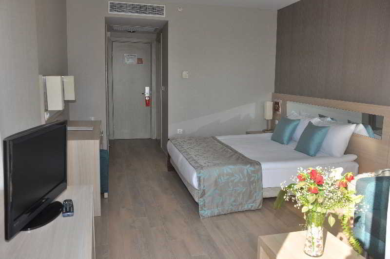 Lucida Hotel