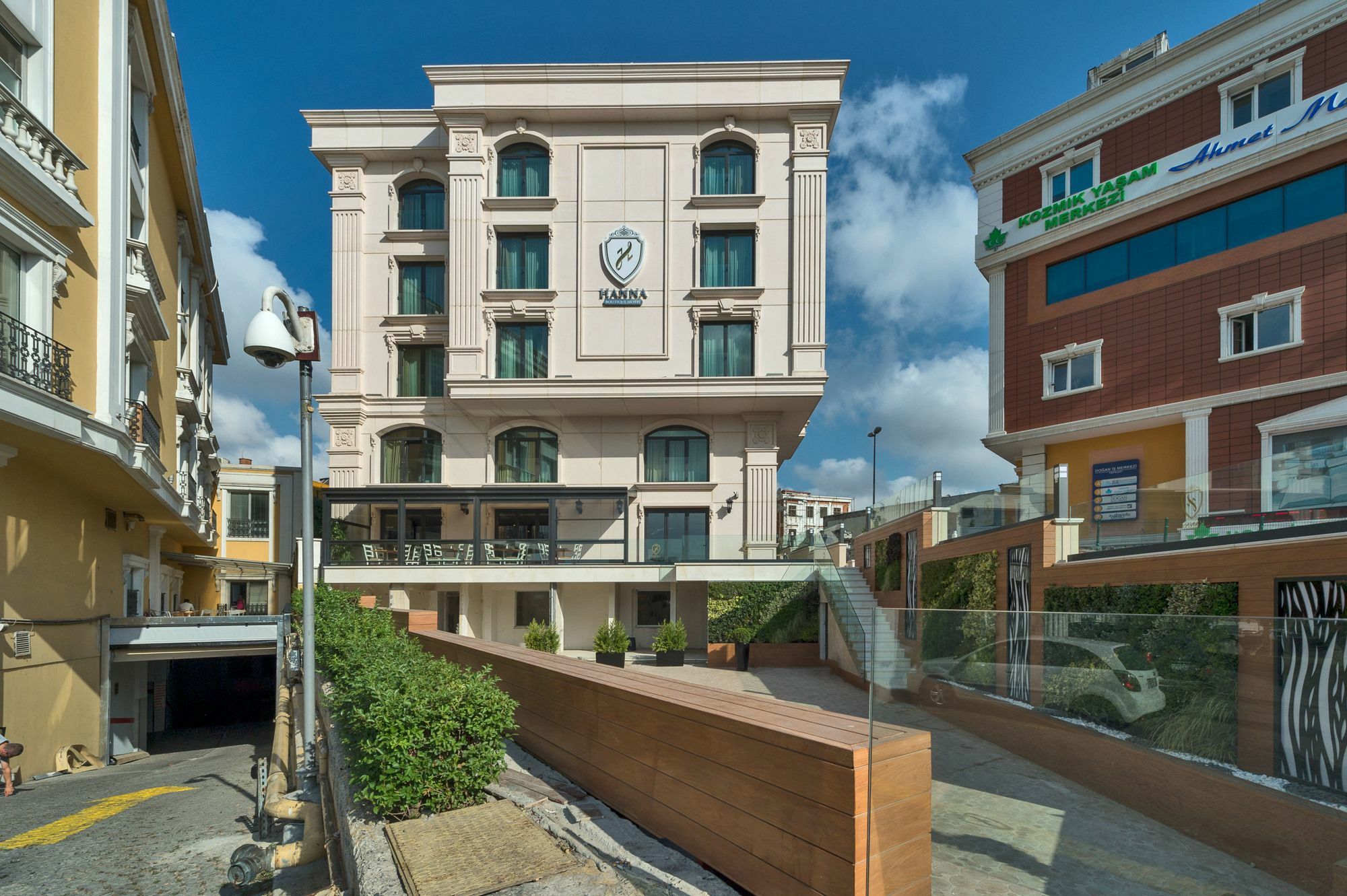Hanna Hotel 3*