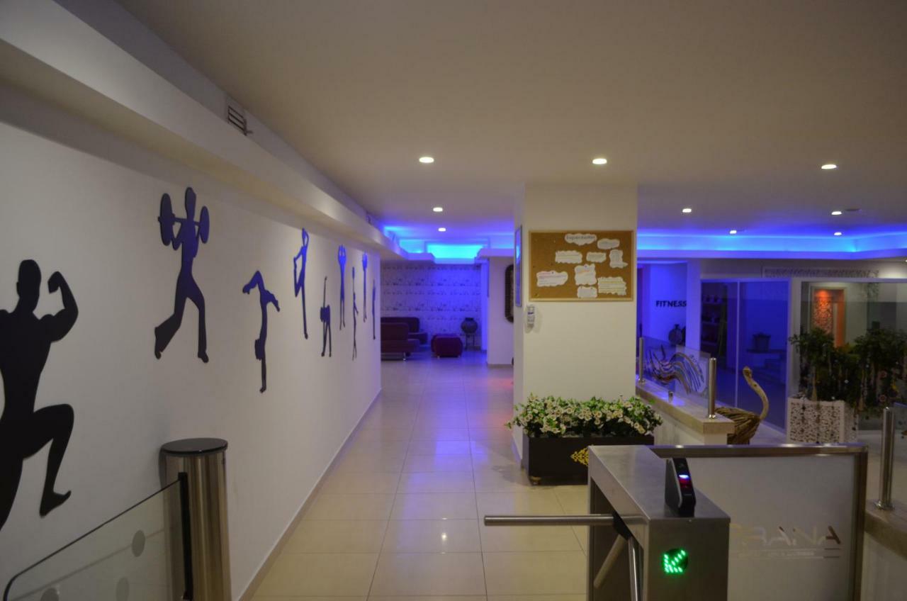 Asrin Park & Convention Center Hotel
