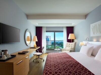 Hotel Akra V 4*