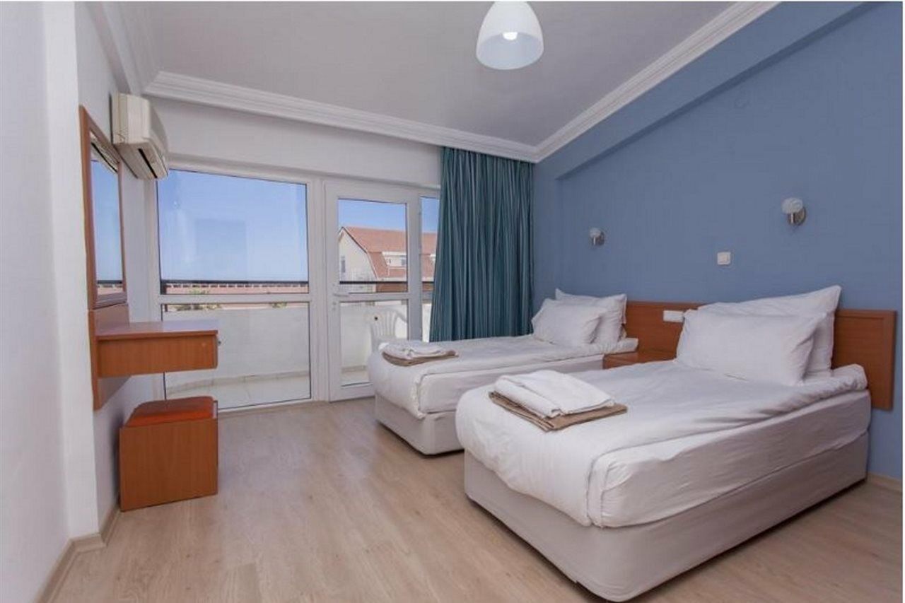 Aparthotel Adora Garden