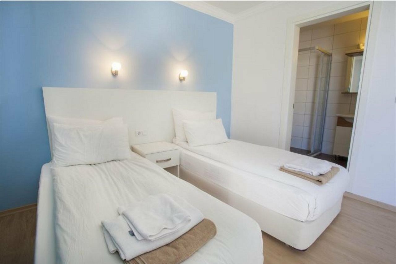 Aparthotel Adora Garden 3*