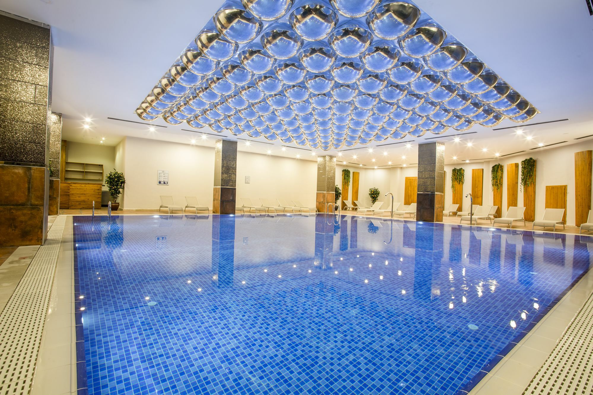 Sky Business Hotel 5*