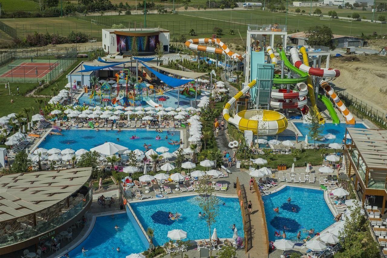 Hotel Dreamworld 4*