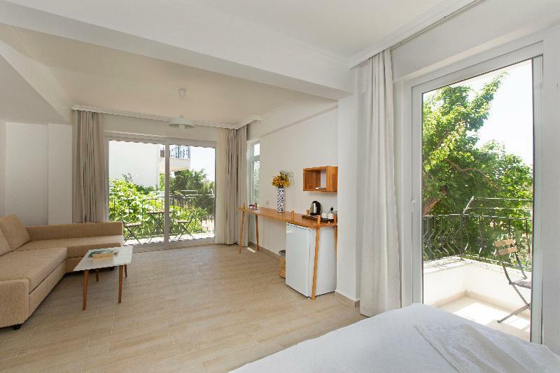 Hideaway 2*