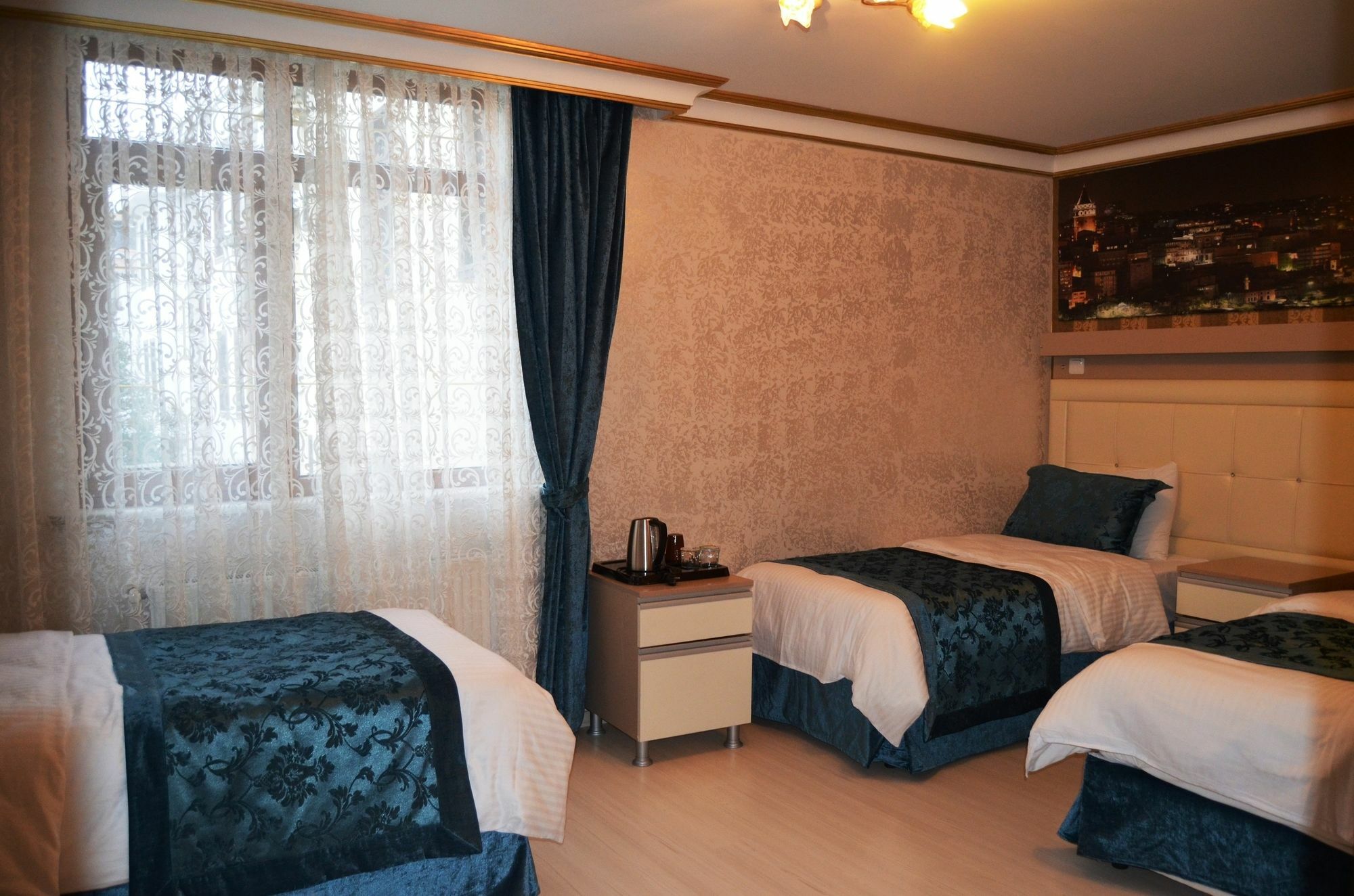 Hotel Oceans 7 3*