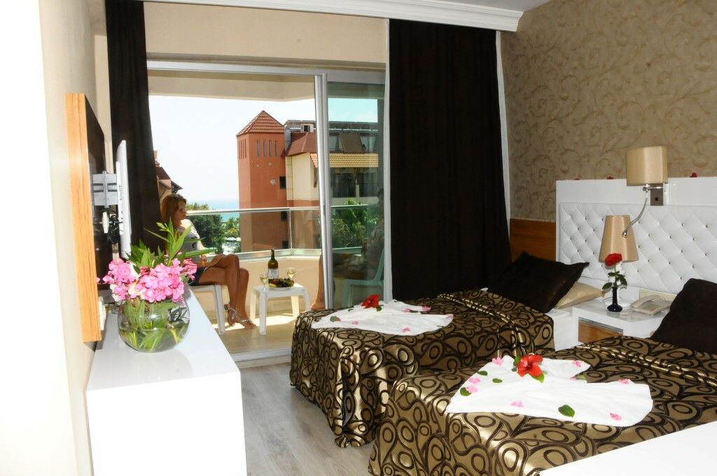 Hotel Club Tess Konakli