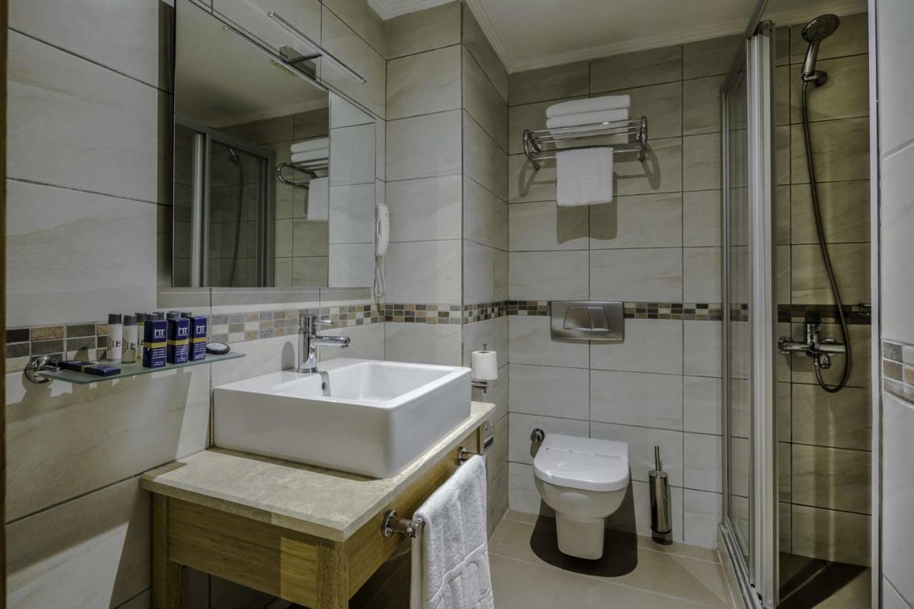 Venera Old Hotel 4*