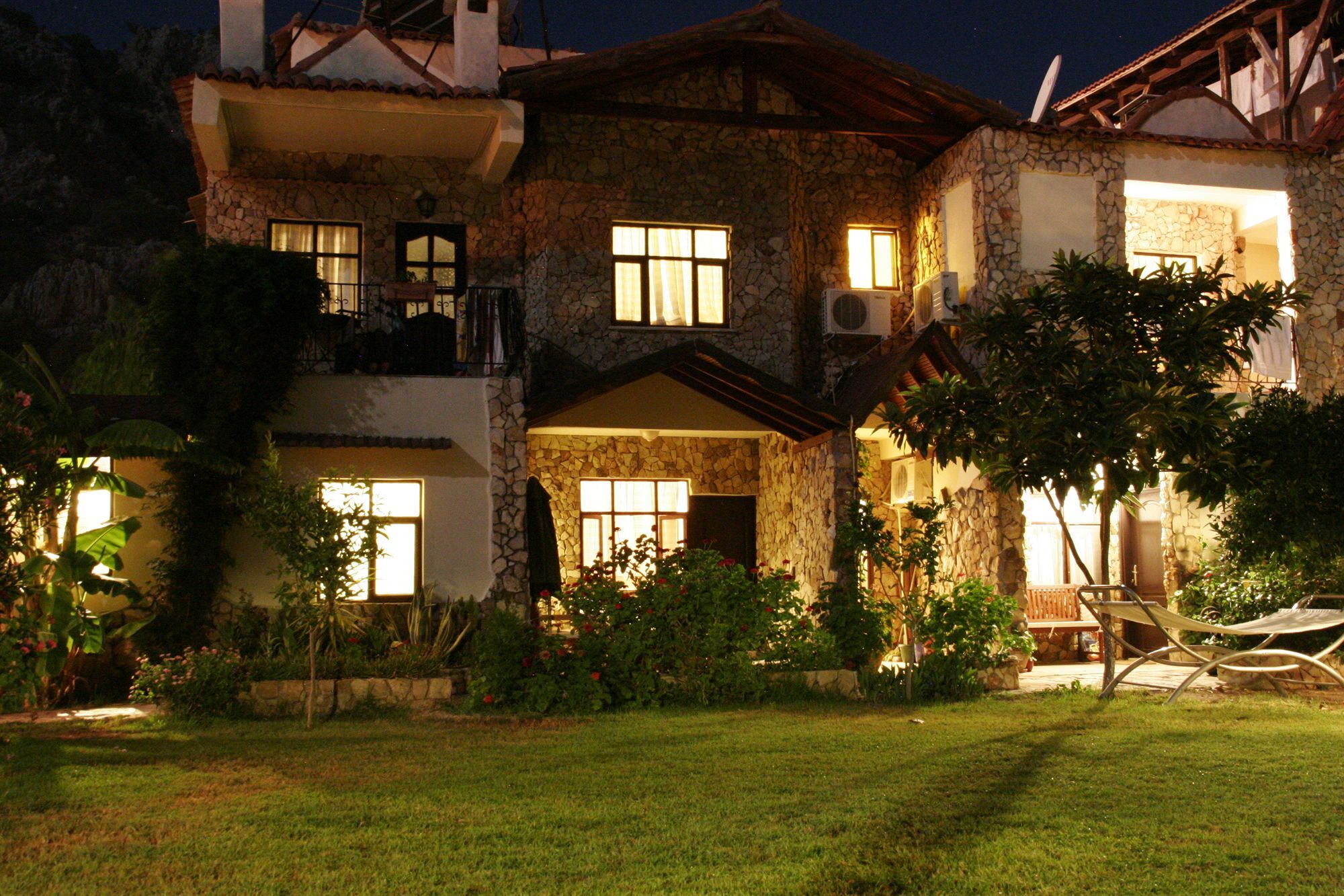 Monte Hotel 3*