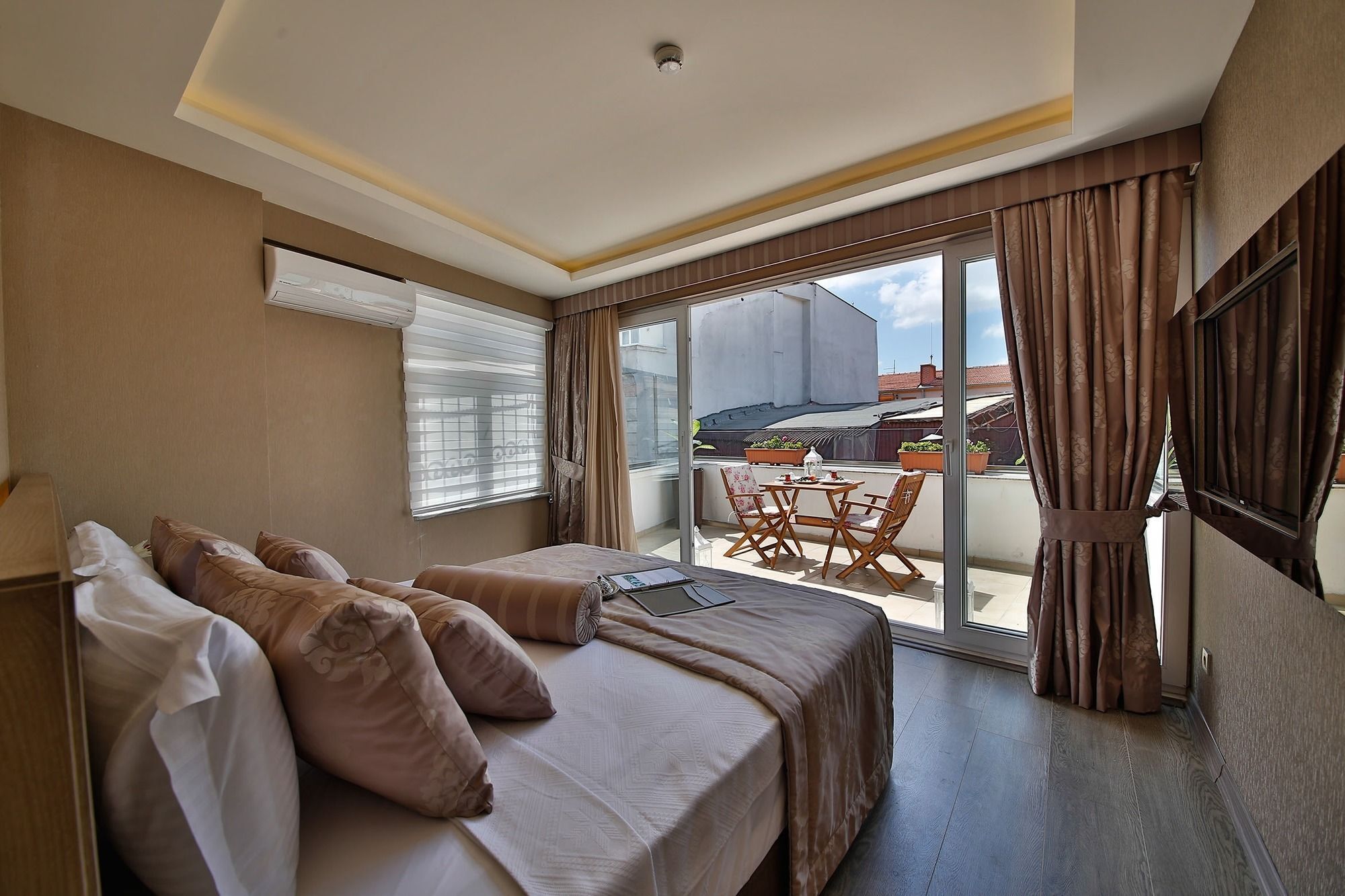 Hotel Ayramin Deluxe Hotel Taksim 2*