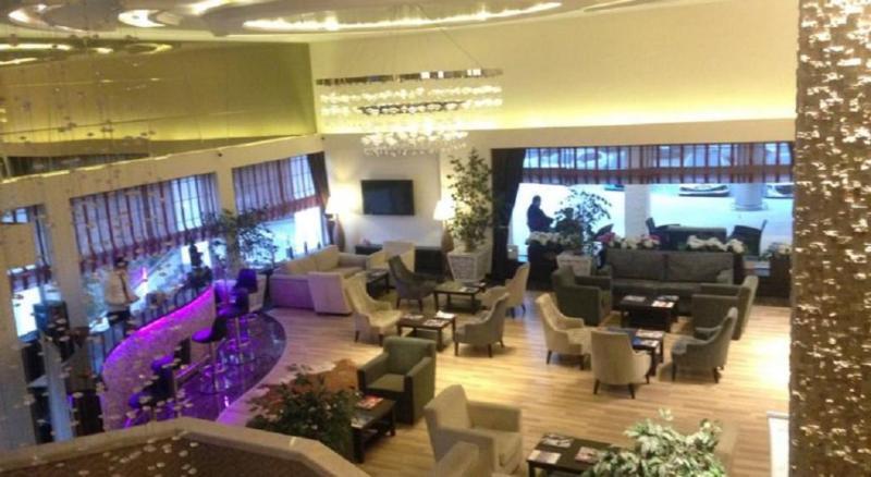Asrin Park & Convention Center Hotel