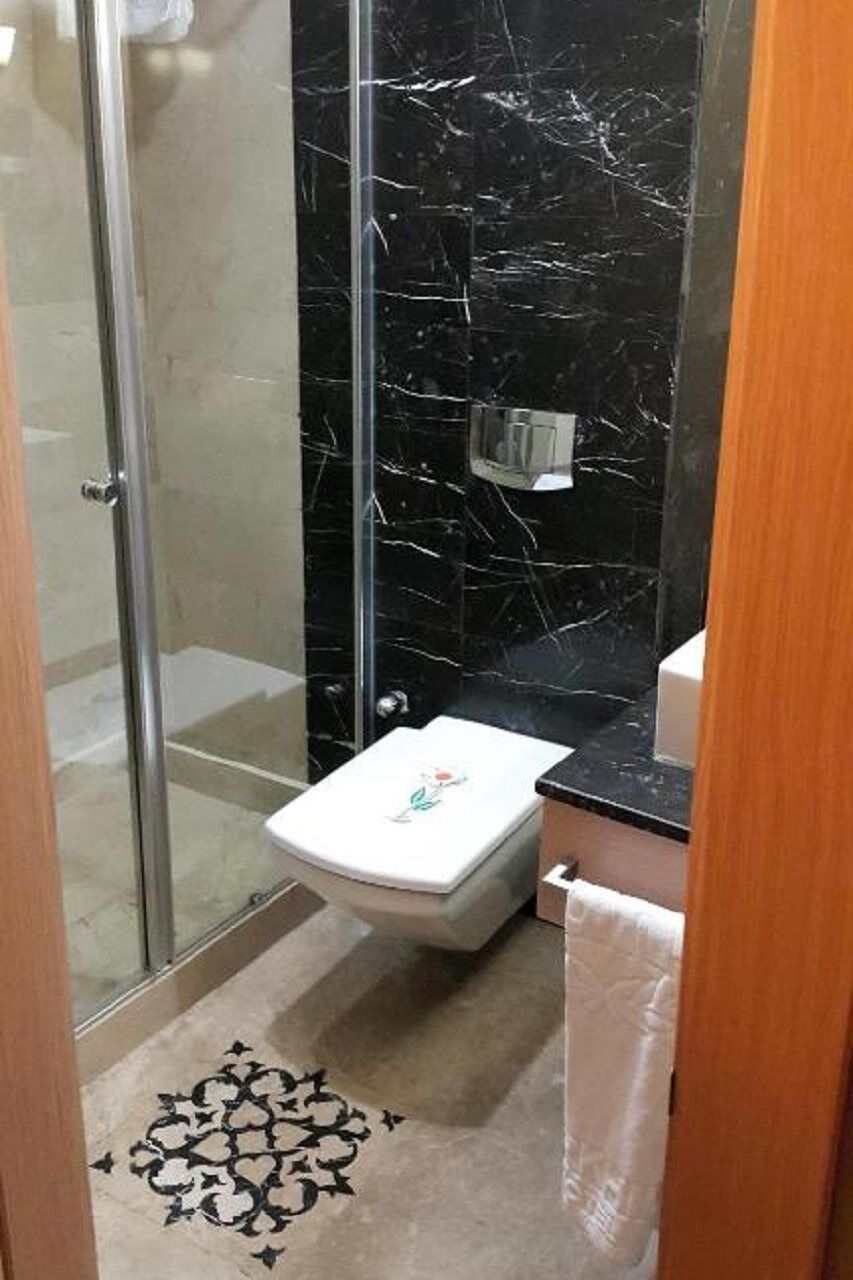 Darkhill Hotel 4*