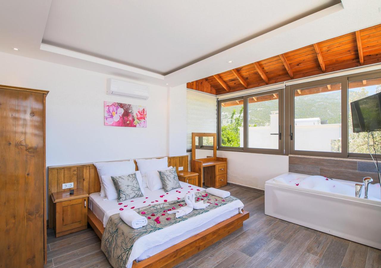 2 Sleeps 4 Isolated Honeymoon-villa Sardunya Villa