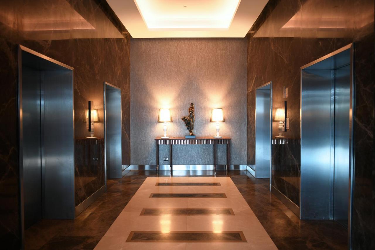 Mercure West & Convention Center