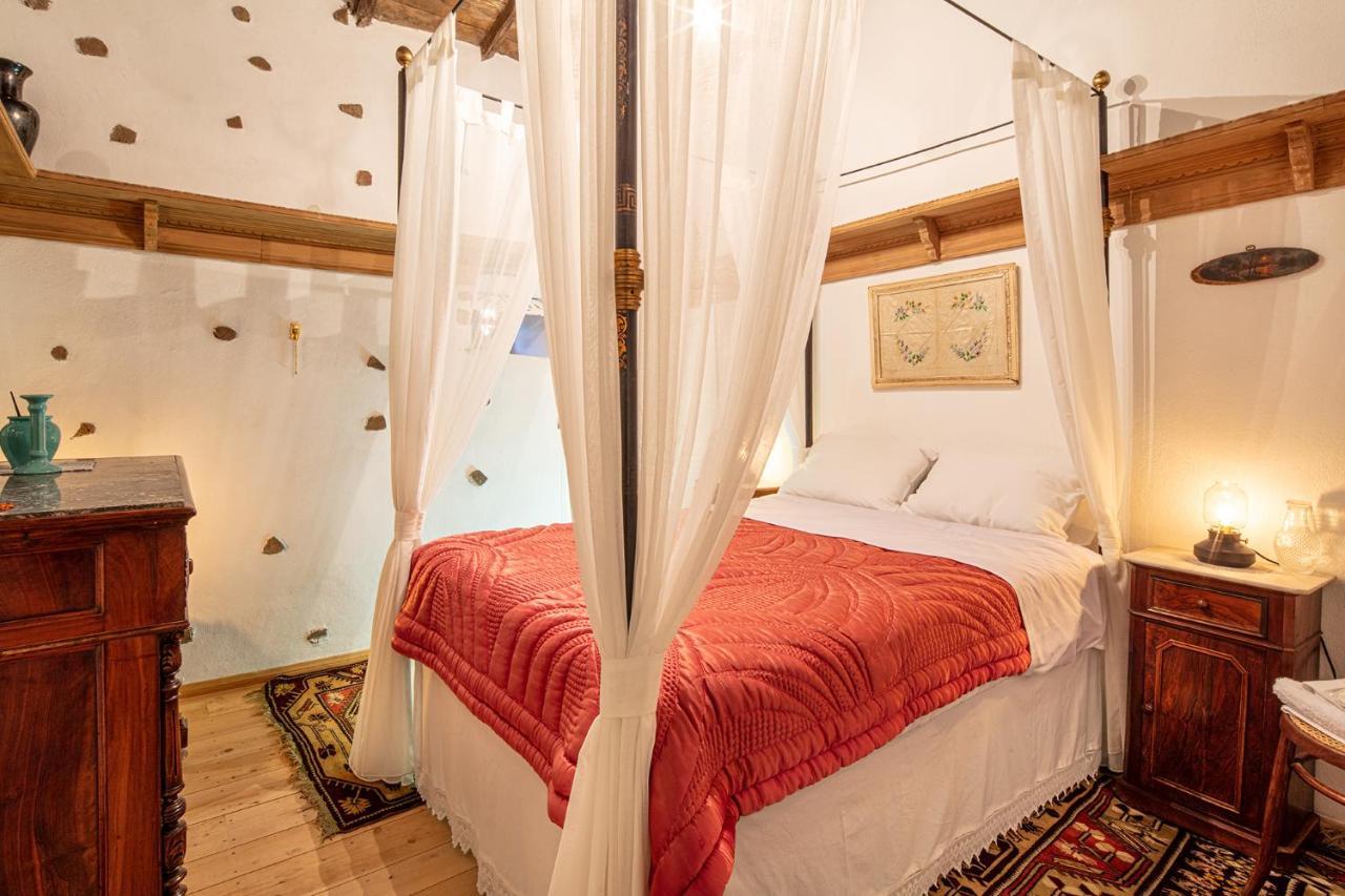 Yeniceri Ahmet Aga Konagi Bed & Breakfast Antalya